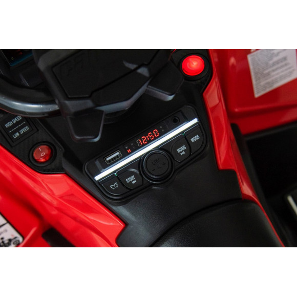 Quad Can Am Outlander ATV Czerwony