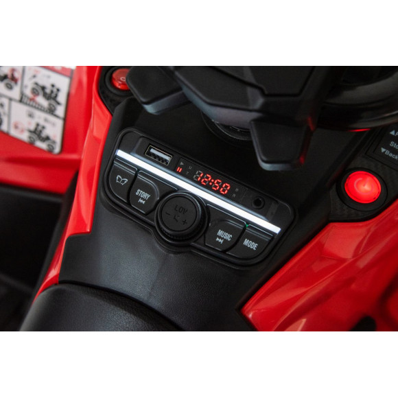 Quad Can Am Outlander ATV Czerwony