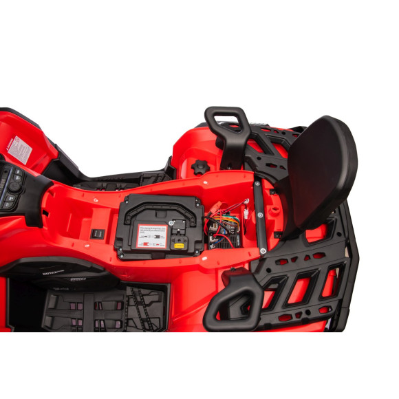 Quad Can Am Outlander ATV Czerwony