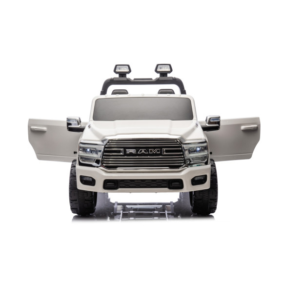 Pojazd RAM 3500 Biały