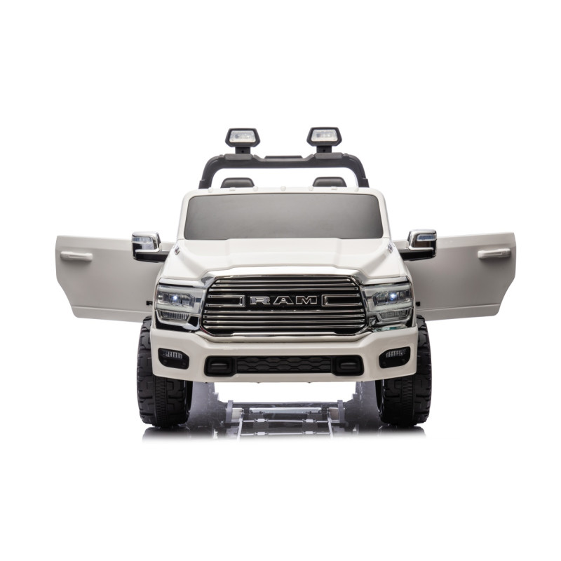 Pojazd RAM 3500 Biały