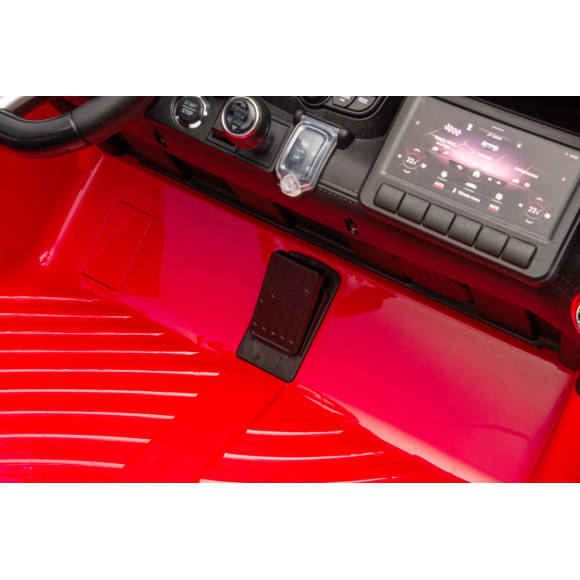 Pojazd Mercedes Benz GT63 AMG Czerwony