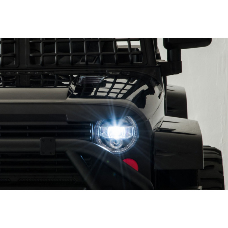 Autko Jeep Dark Night na akumulator dla dzieci Czarny + Wolny Start + EVA + Audio LED