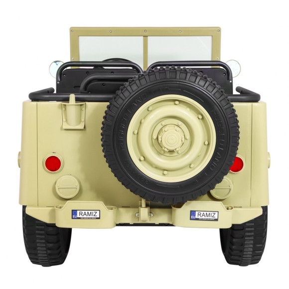 Autko Wojskowe Retro dla 3 dzieci Matcha + Napęd 4x4 + Schowki + EVA + Wolny Start + MP3 LED