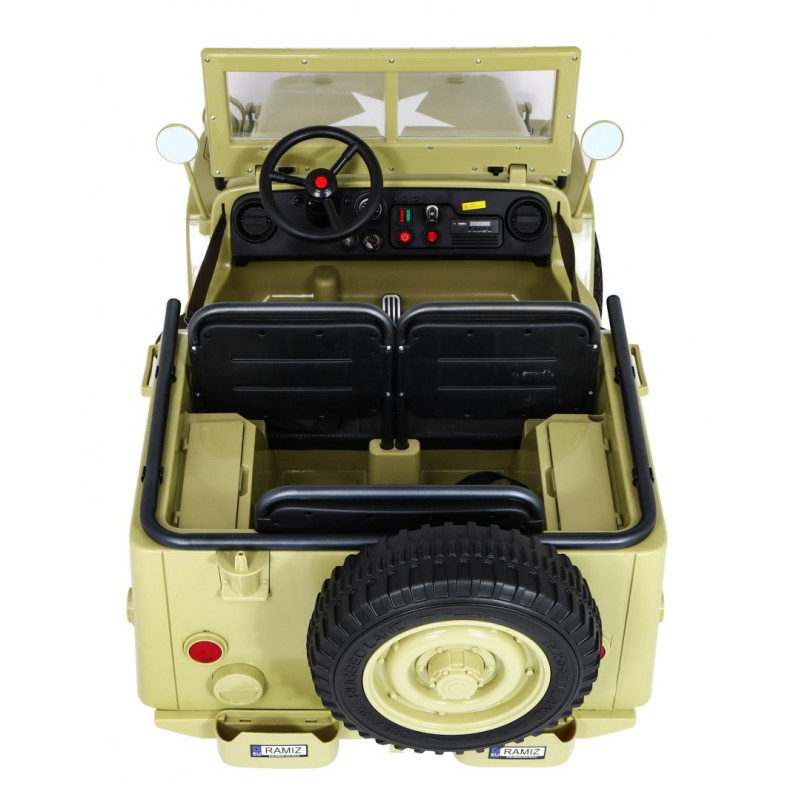 Autko Wojskowe Retro dla 3 dzieci Matcha + Napęd 4x4 + Schowki + EVA + Wolny Start + MP3 LED