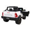 Toyota Hilux na akumulator dla dzieci Biały + Napęd 4x4 + Pilot + 2 bagażniki + Radio MP3 + LED