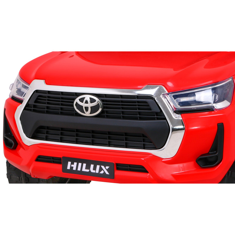 Toyota Hilux na akumulator dla dzieci Czerwony + Napęd 4x4 + Pilot + 2 bagażniki + Radio MP3 + LED