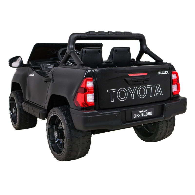 Toyota Hilux na akumulator dla dzieci Czarny + Napęd 4x4 + Pilot + 2 bagażniki + Radio MP3 + LED