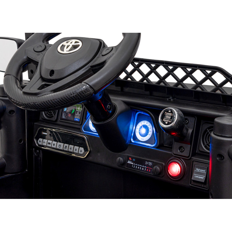Toyota FJ Cruiser dla dzieci Czarny Liście + Pilot + Napęd 4x4 + Audio LED + EVA + Wolny Start