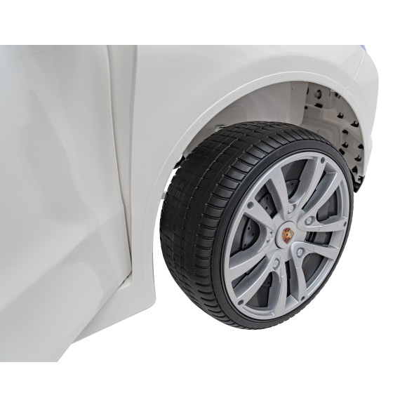 Porsche Cayenne S na akumulator dla dzieci Lakier Biały + Pilot + Wolny START + EVA + Audio LED Porsche Cayenne S na akumulator dla dzieci Lakier Biały + Pilot + Wolny START + EVA + Audio LED