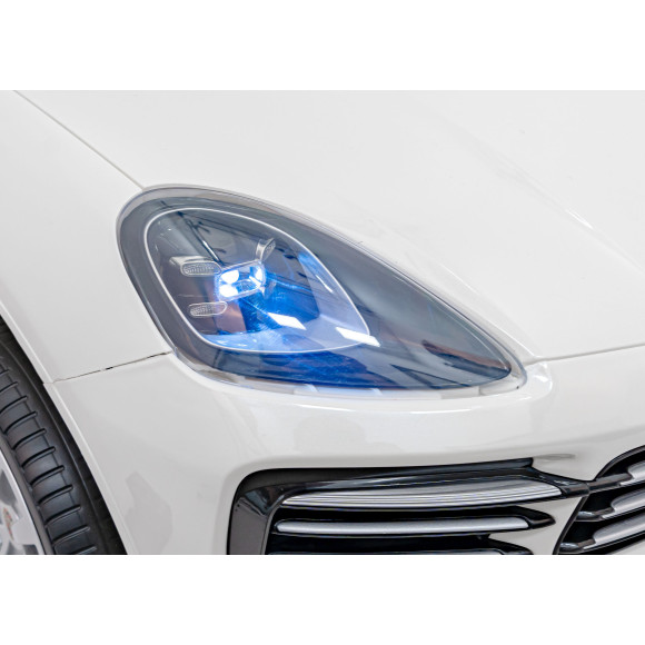 Porsche Cayenne S na akumulator dla dzieci Lakier Biały + Pilot + Wolny START + EVA + Audio LED Porsche Cayenne S na akumulator dla dzieci Lakier Biały + Pilot + Wolny START + EVA + Audio LED