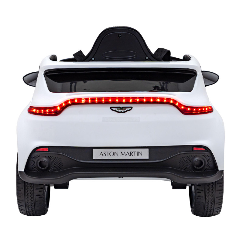 Pojazd Aston Martin DBX Biały
