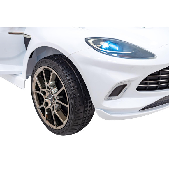 Pojazd Aston Martin DBX Biały Pojazd Aston Martin DBX Biały
