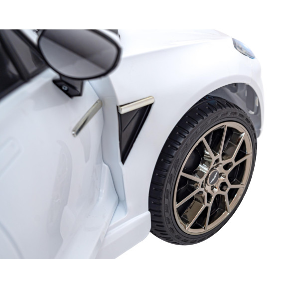 Pojazd Aston Martin DBX Biały Pojazd Aston Martin DBX Biały