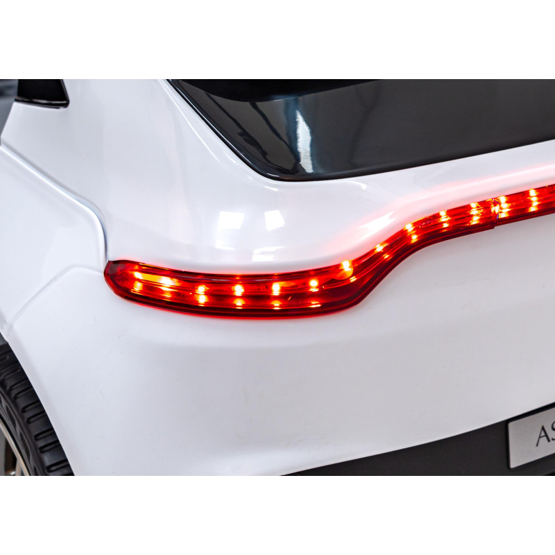 Pojazd Aston Martin DBX Biały