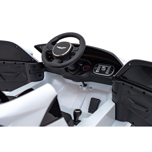 Pojazd Aston Martin DBX Biały Pojazd Aston Martin DBX Biały