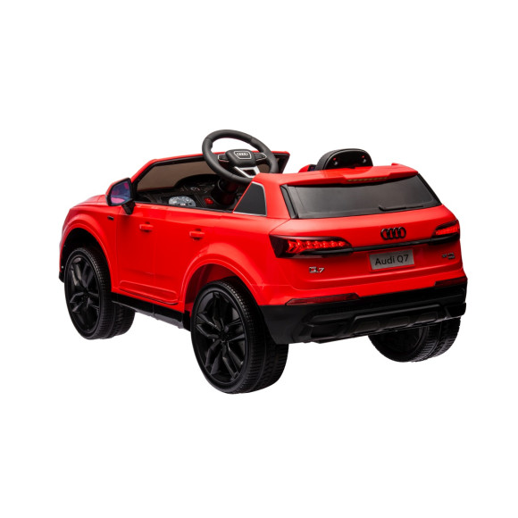 Pojazd Audi Q7 NEW LIFT Czerwony Pojazd Audi Q7 NEW LIFT Czerwony