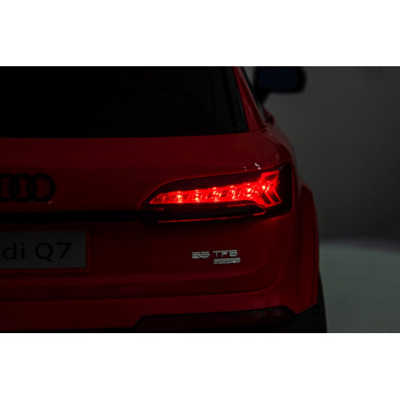 Pojazd Audi Q7 NEW LIFT Czerwony Pojazd Audi Q7 NEW LIFT Czerwony
