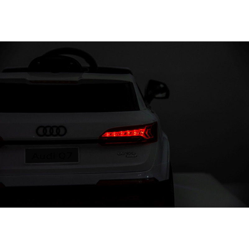 Pojazd Audi Q7 NEW LIFT Biały