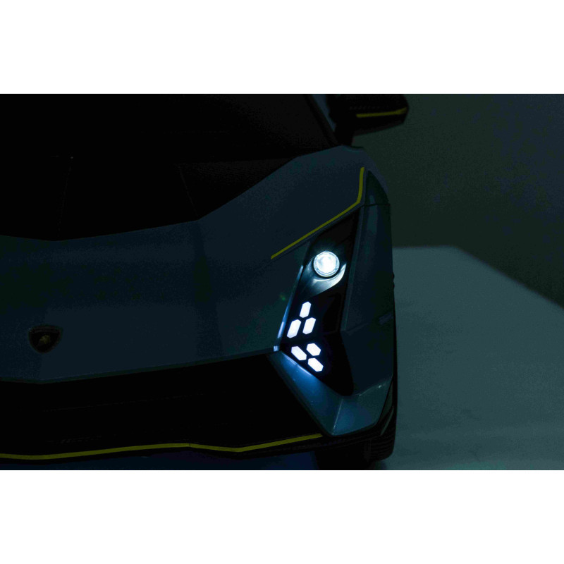 Pojazd Lamborghini Invencible Biały