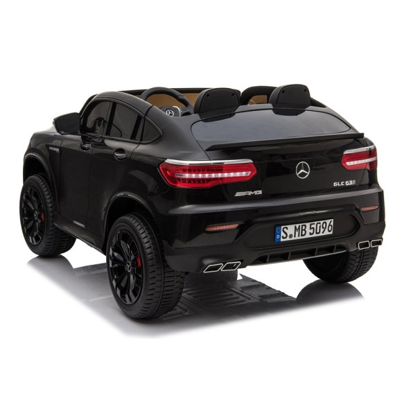 Auto na Akumulator Mercedes GLC 63S Lakier MP4 Auto na Akumulator Mercedes GLC 63S Lakier MP4
