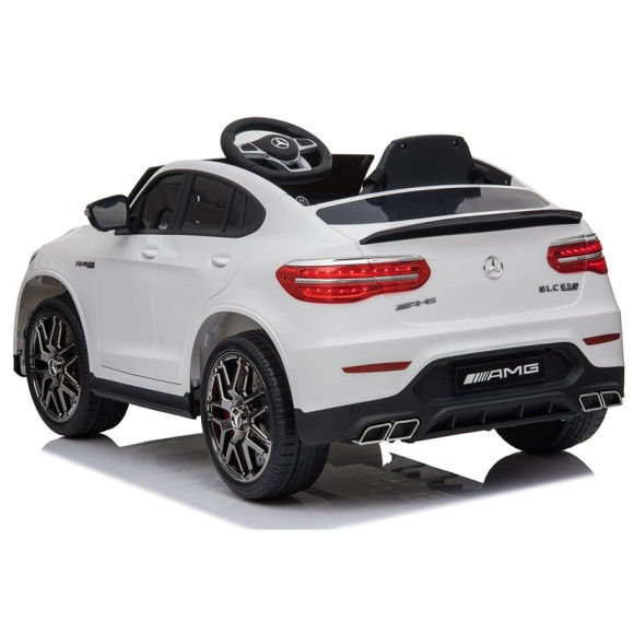 Auto na akumulator Mercedes GLC 63S QLS-5688 Biały 4x4 Auto na akumulator Mercedes GLC 63S QLS-5688 Biały 4x4