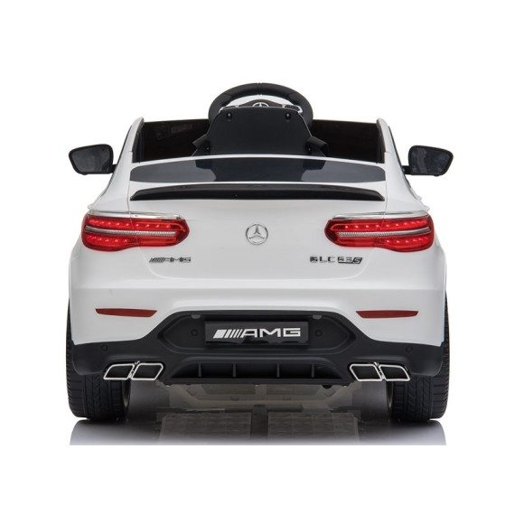 Auto na akumulator Mercedes GLC 63S QLS-5688 Biały 4x4 Auto na akumulator Mercedes GLC 63S QLS-5688 Biały 4x4