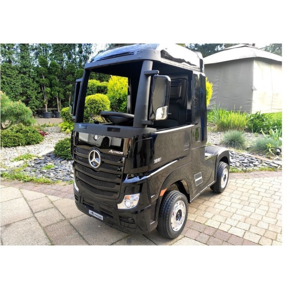 Auto na Akumulator Mercedes Actros Czarny Lakierowany MP4