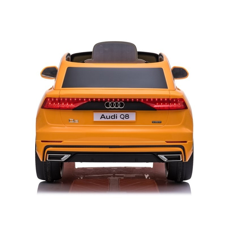 Auto na Akumulator Audi Q8 JJ2066 Żółty Lakierowany