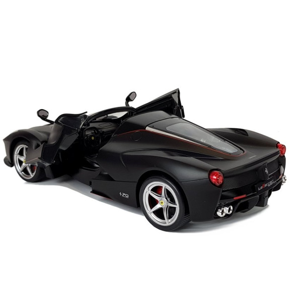 Auto R/C Ferrari Aperta Rastar 1:14 Czarne na Pilota Auto R/C Ferrari Aperta Rastar 1:14 Czarne na Pilota