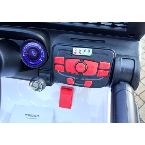 Auto na Akumulator S2388 Jeep Biały 4x45W Auto na Akumulator S2388 Jeep Biały 4x45W