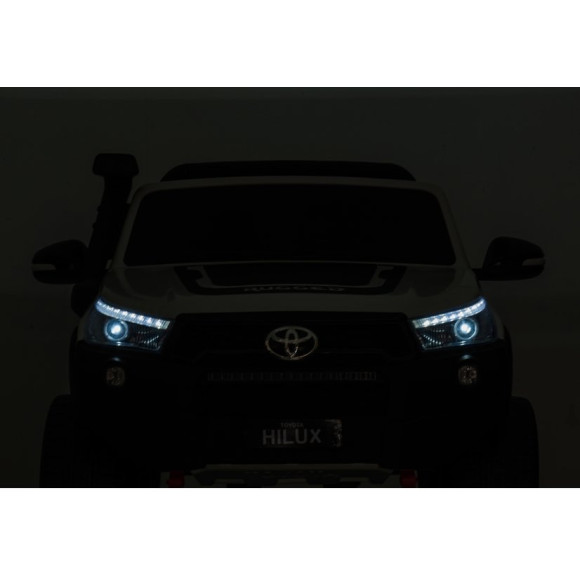 Auto na Akumulator Toyota Hilux Czarny Lakierowany Auto na Akumulator Toyota Hilux Czarny Lakierowany