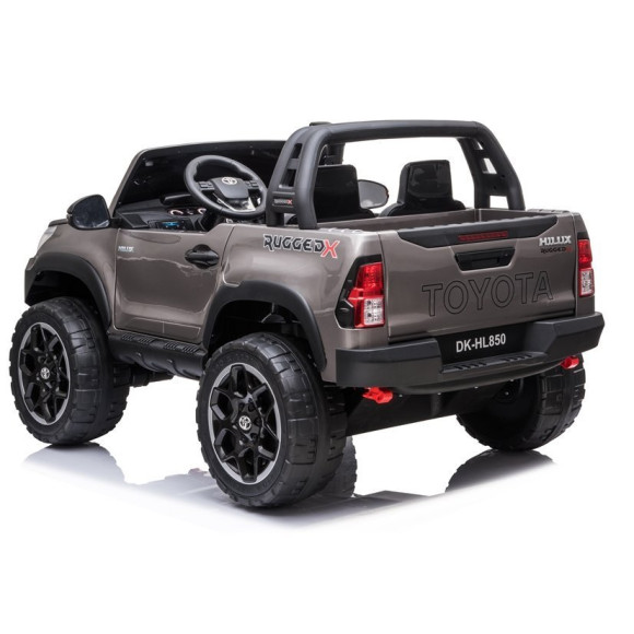 Auto na Akumulator Toyota Hilux Srebrny Lakierowany Auto na Akumulator Toyota Hilux Srebrny Lakierowany