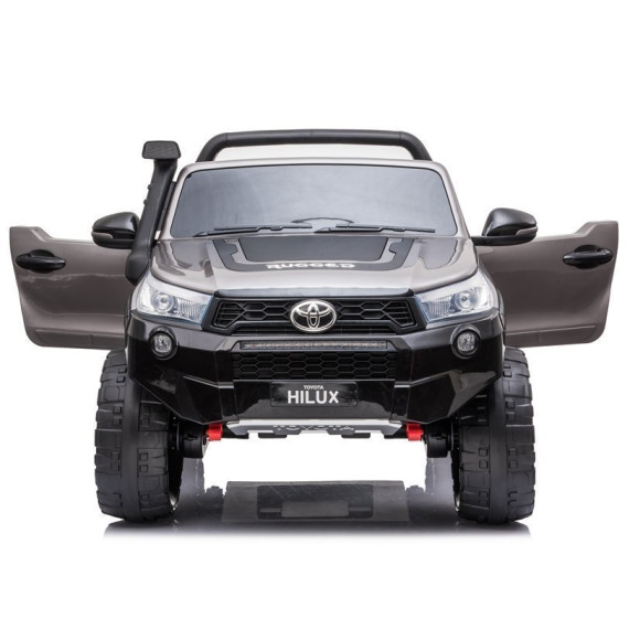 Auto na Akumulator Toyota Hilux Srebrny Lakierowany Auto na Akumulator Toyota Hilux Srebrny Lakierowany