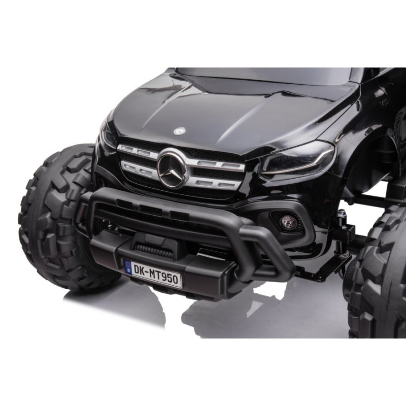 Auto Na Akumulator Mercedes  DK-MT950 4x4 Czarny Lakierowany
