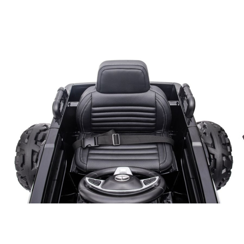 Auto Na Akumulator Mercedes  DK-MT950 4x4 Czarny Lakierowany