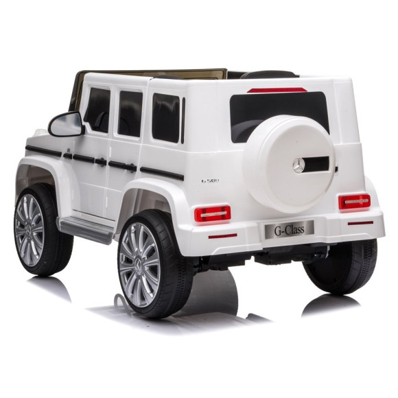 Samochód na akumulator Mercedes G500 biały Samochód na akumulator Mercedes G500 biały